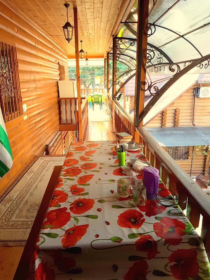 U Iriny Hotel Pizunda Exterior photo