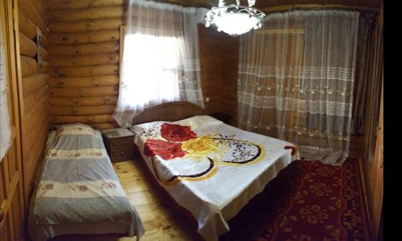 U Iriny Hotel Pizunda Exterior photo