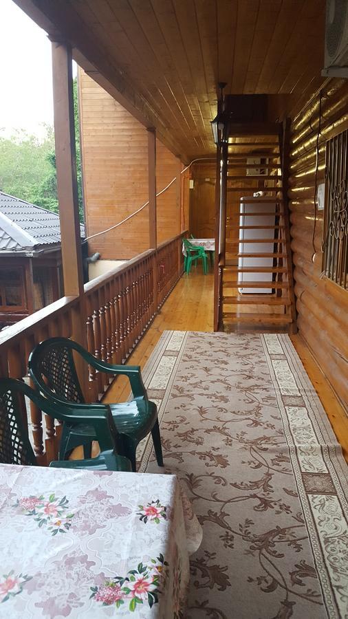 U Iriny Hotel Pizunda Exterior photo
