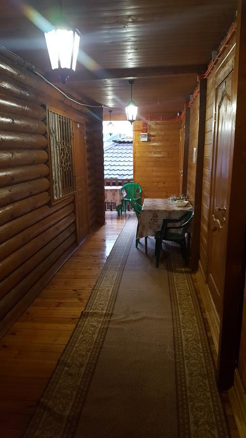 U Iriny Hotel Pizunda Exterior photo