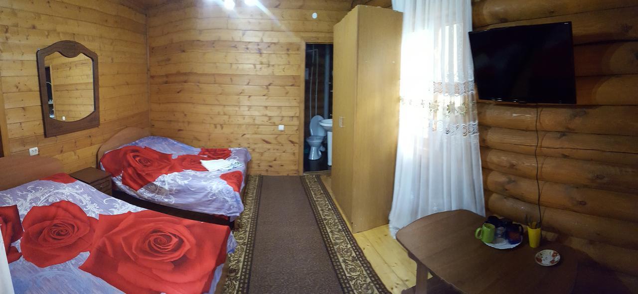 U Iriny Hotel Pizunda Exterior photo